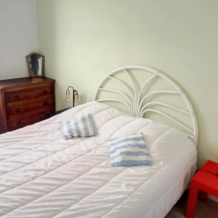 Avec Balcon, Proche Des Plages Et Commerces - Fr-1-361-89 شقة *