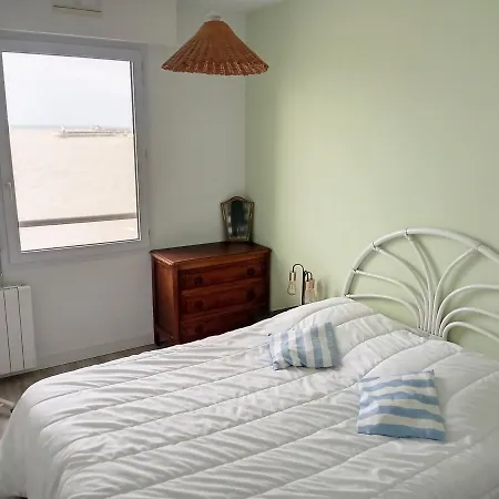 Avec Balcon, Proche Des Plages Et Commerces - Fr-1-361-89 Apartamento Granville