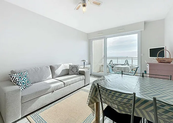 Avec Balcon, Proche Des Plages Et Commerces - Fr-1-361-89 * Granville